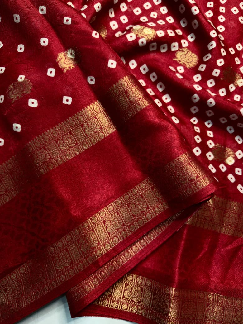 Premium Crepe Silk Saree with Jacquard Zari Butti Work & Rich Pallu