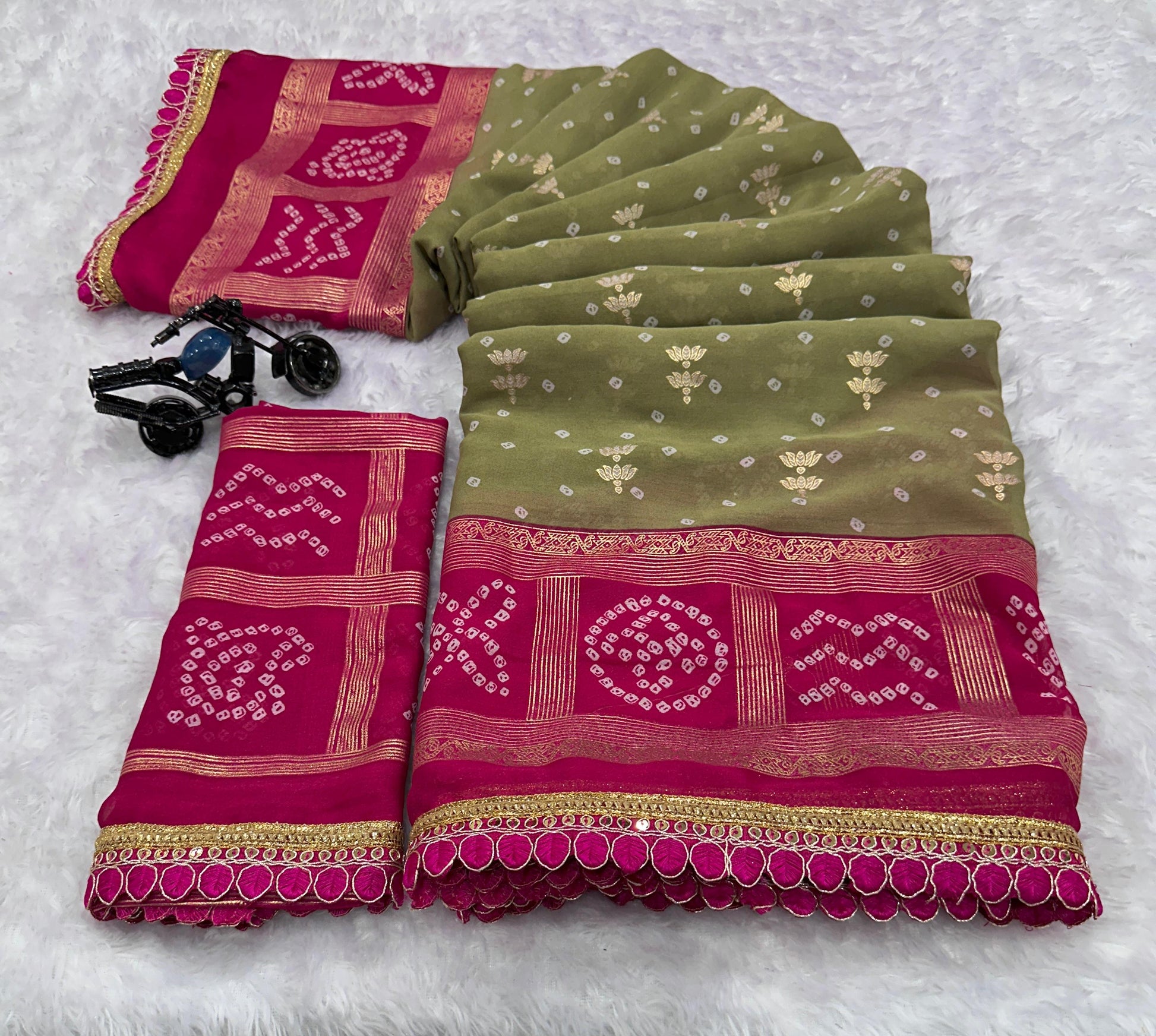 Dull Mosh Fabric Saree with Foil Print & Embroidery Lace Work