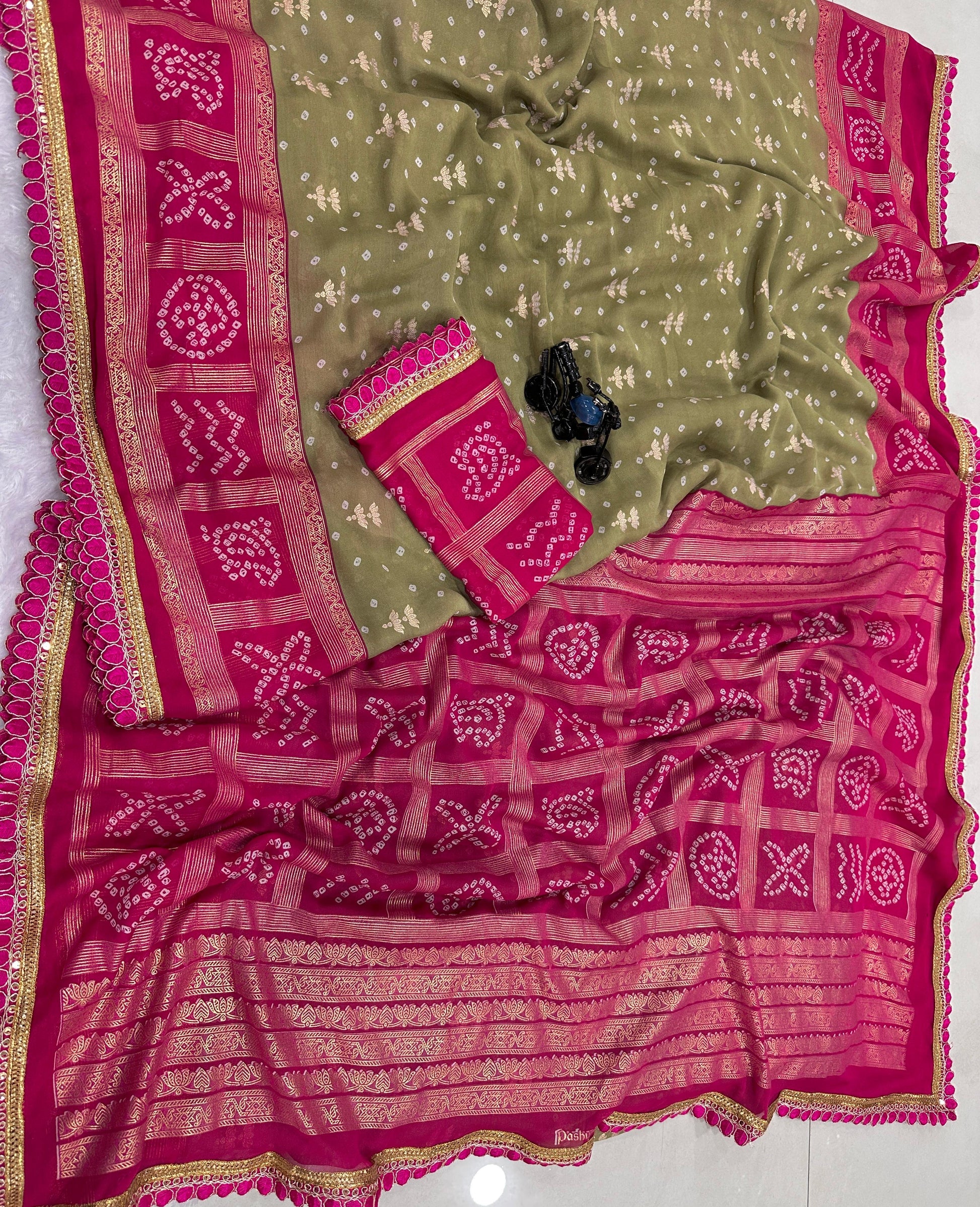 Dull Mosh Fabric Saree with Foil Print & Embroidery Lace Work