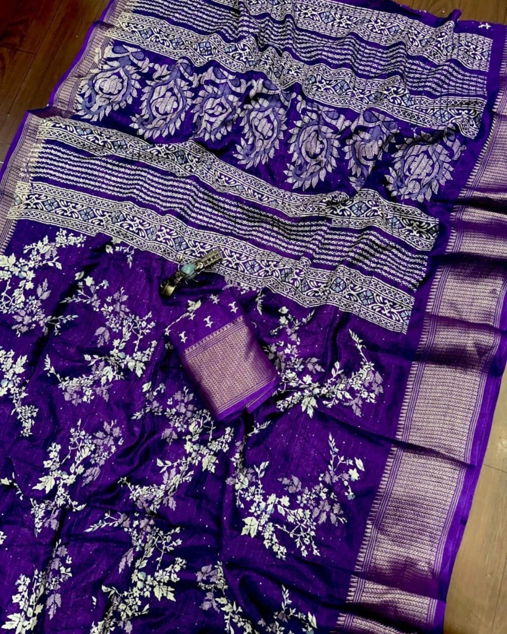 Dola Silk Designer Print Saree with Crochet Work & Designer Pallu