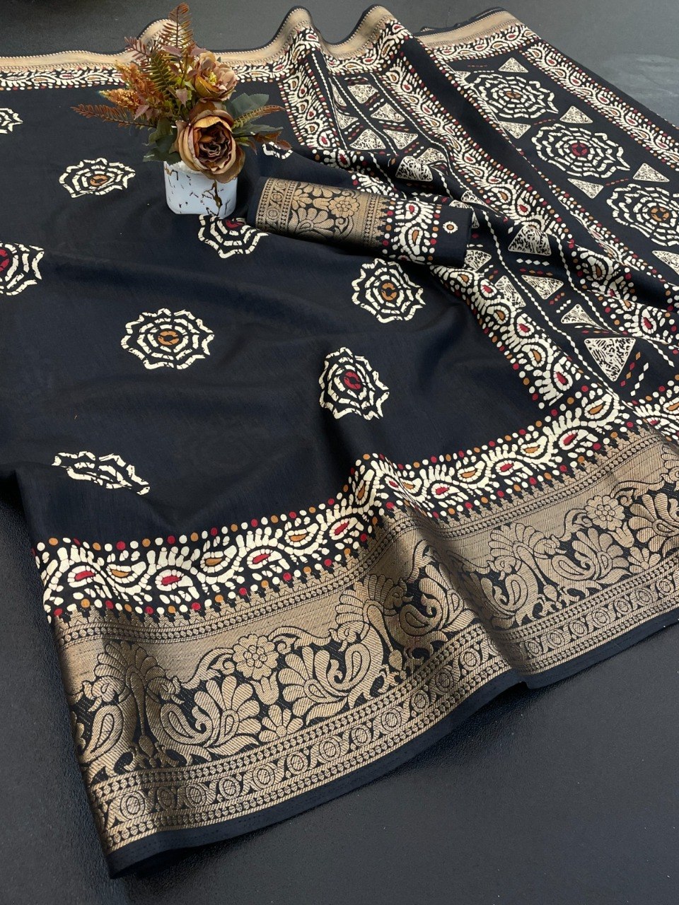 Dola Silk Saree with Designer Print, Jacquard Border & Designer Pallu