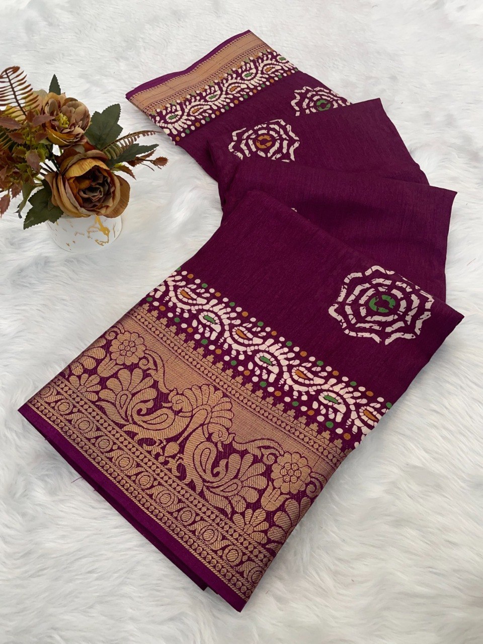 Dola Silk Saree with Designer Print, Jacquard Border & Designer Pallu